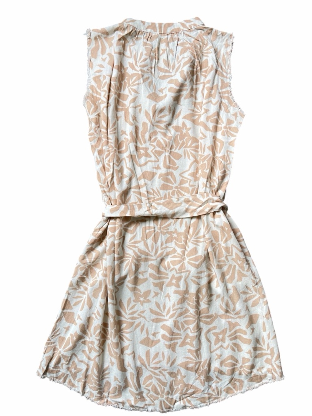 Olivaceous Floral Sleeveless Belted Dress High-Low Hem NWT Size Medium - Picture 3 of 5